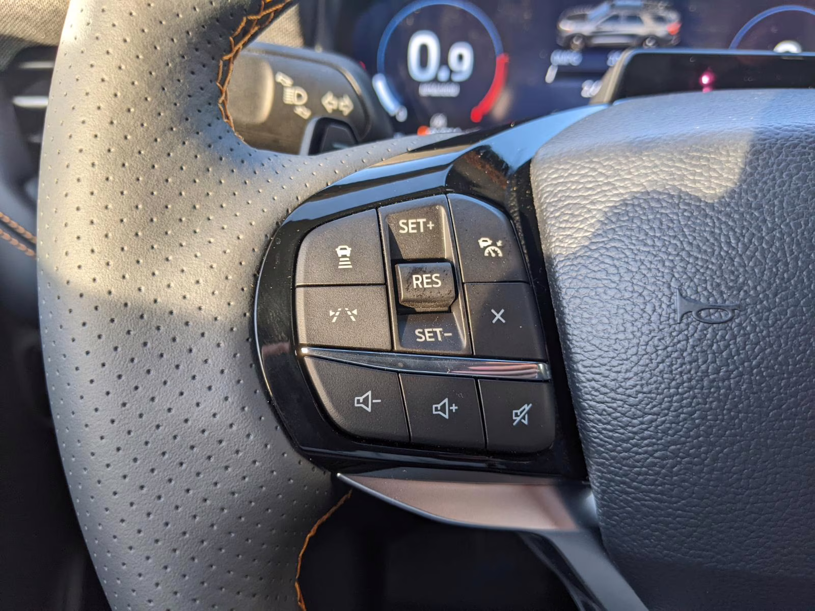 2026 Carbonized Gray Metallic Ford Explorer Tremor 4X4 SUV