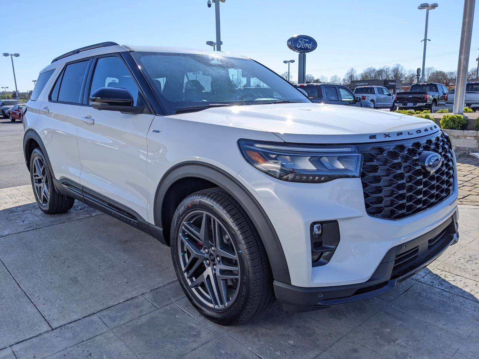 2026 Star White Metallic Tri-Coat Ford Explorer ST-Line 4X4 SUV