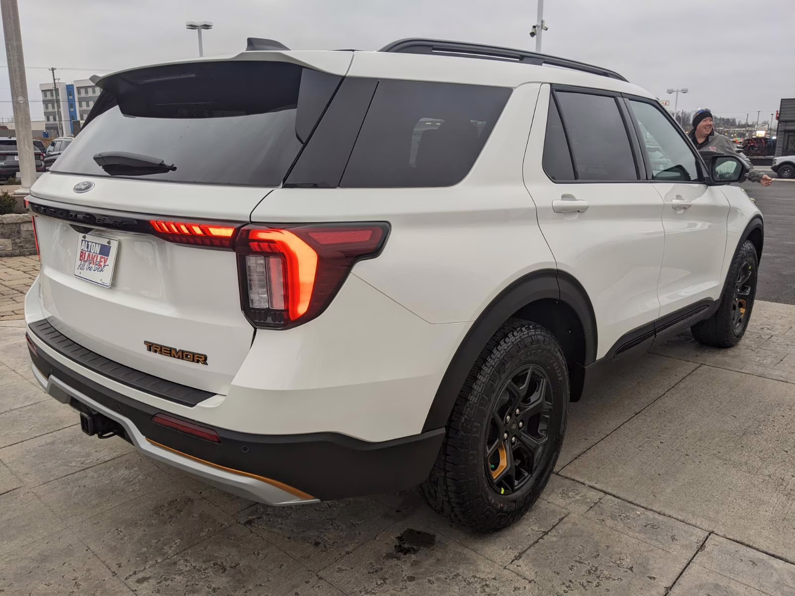 2026 Star White Metallic Tri-Coat Ford Explorer Tremor 4X4 SUV