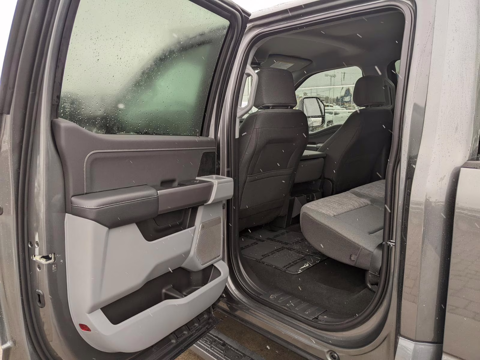 2026 CARBONIZED GRAY Ford Super Duty F-250 SRW XLT 4X4 Truck