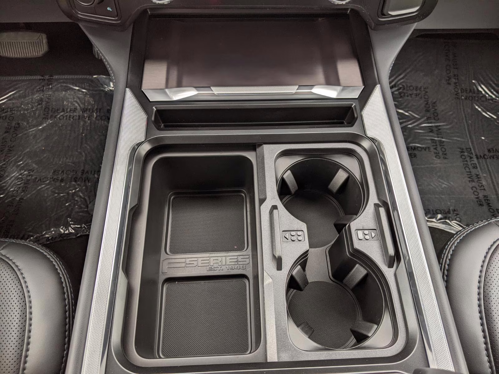 2026 Star White Metallic Tri-Coat Ford Super Duty F-350 SRW Platinum 4X4 Truck