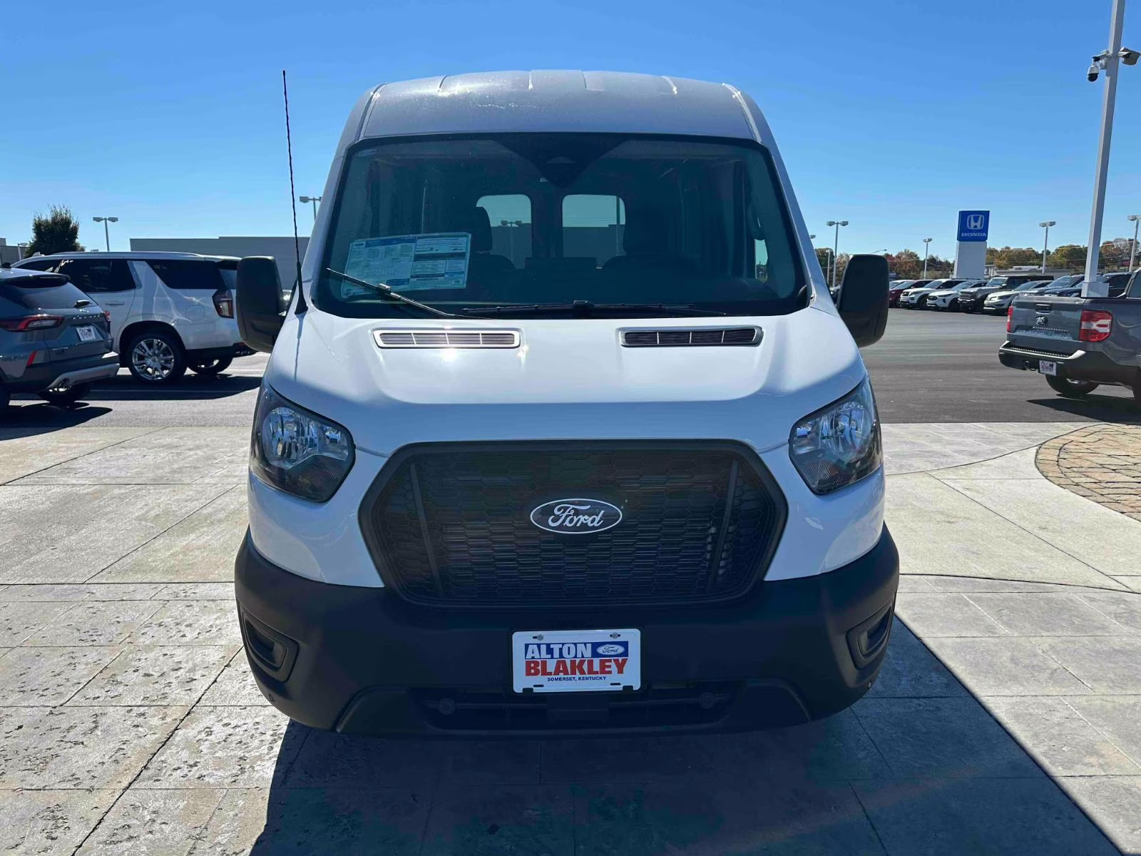 2026 Oxford White Ford Transit Cargo Van T-250 148  MED RF 9150 GV RWD Van