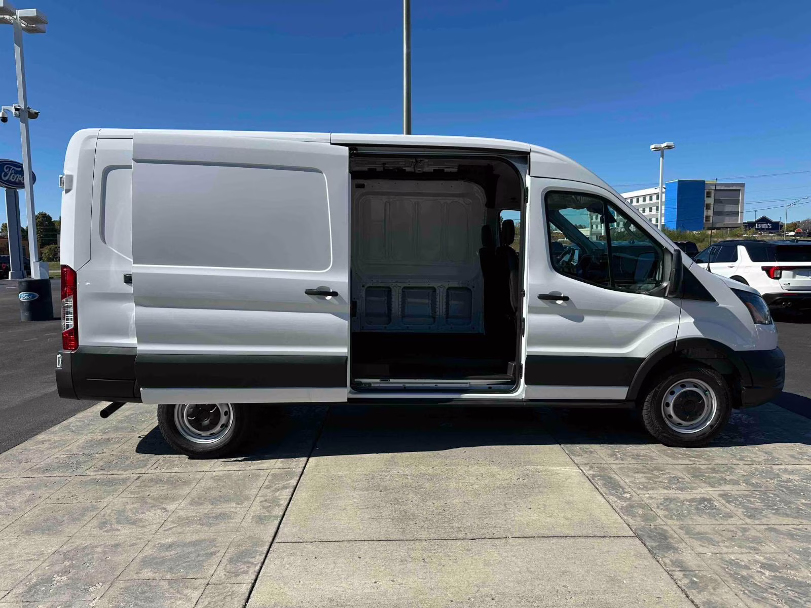 2026 Oxford White Ford Transit Cargo Van T-250 148  MED RF 9150 GV RWD Van