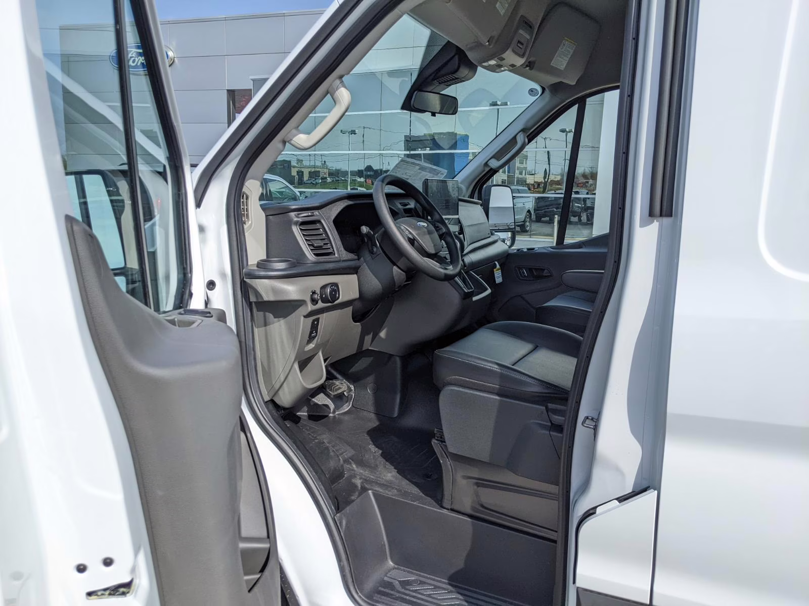 2026 Oxford White Ford Transit Cargo Van T-250 148  MED RF 9150 GV RWD Van