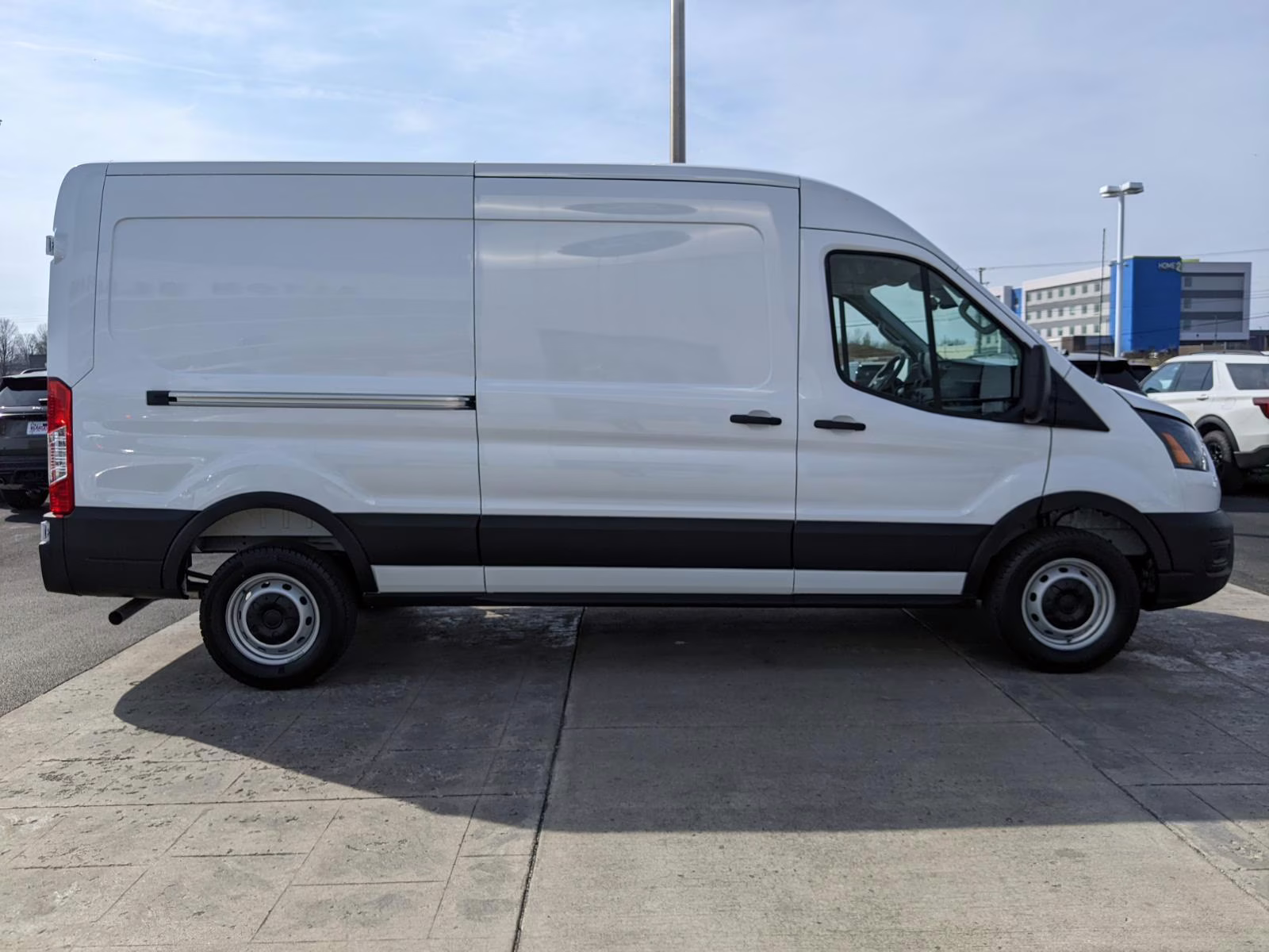 2026 Oxford White Ford Transit Cargo Van T-250 148  MED RF 9150 GV RWD Van