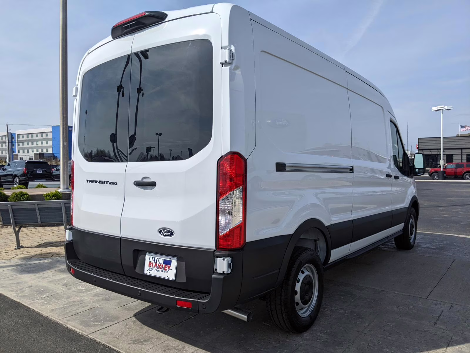 2026 Oxford White Ford Transit Cargo Van T-250 148  MED RF 9150 GV RWD Van