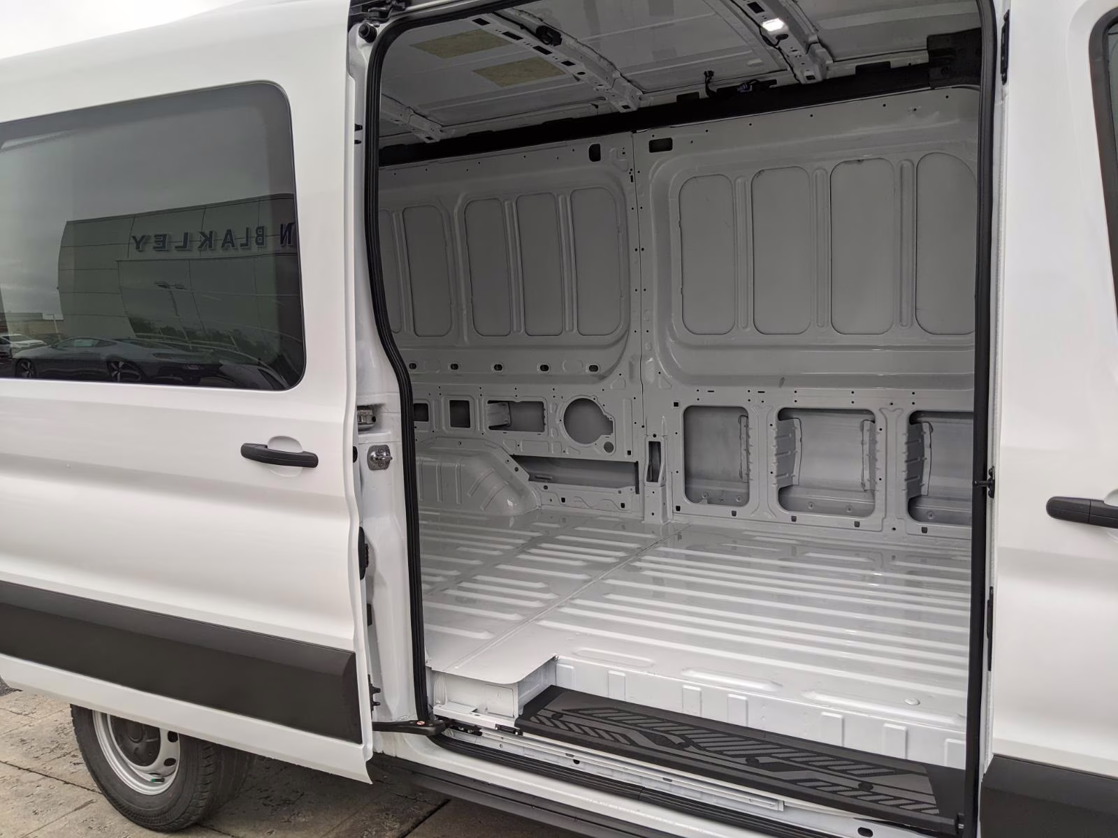 2026 Oxford White Ford Transit 250 RWD Van