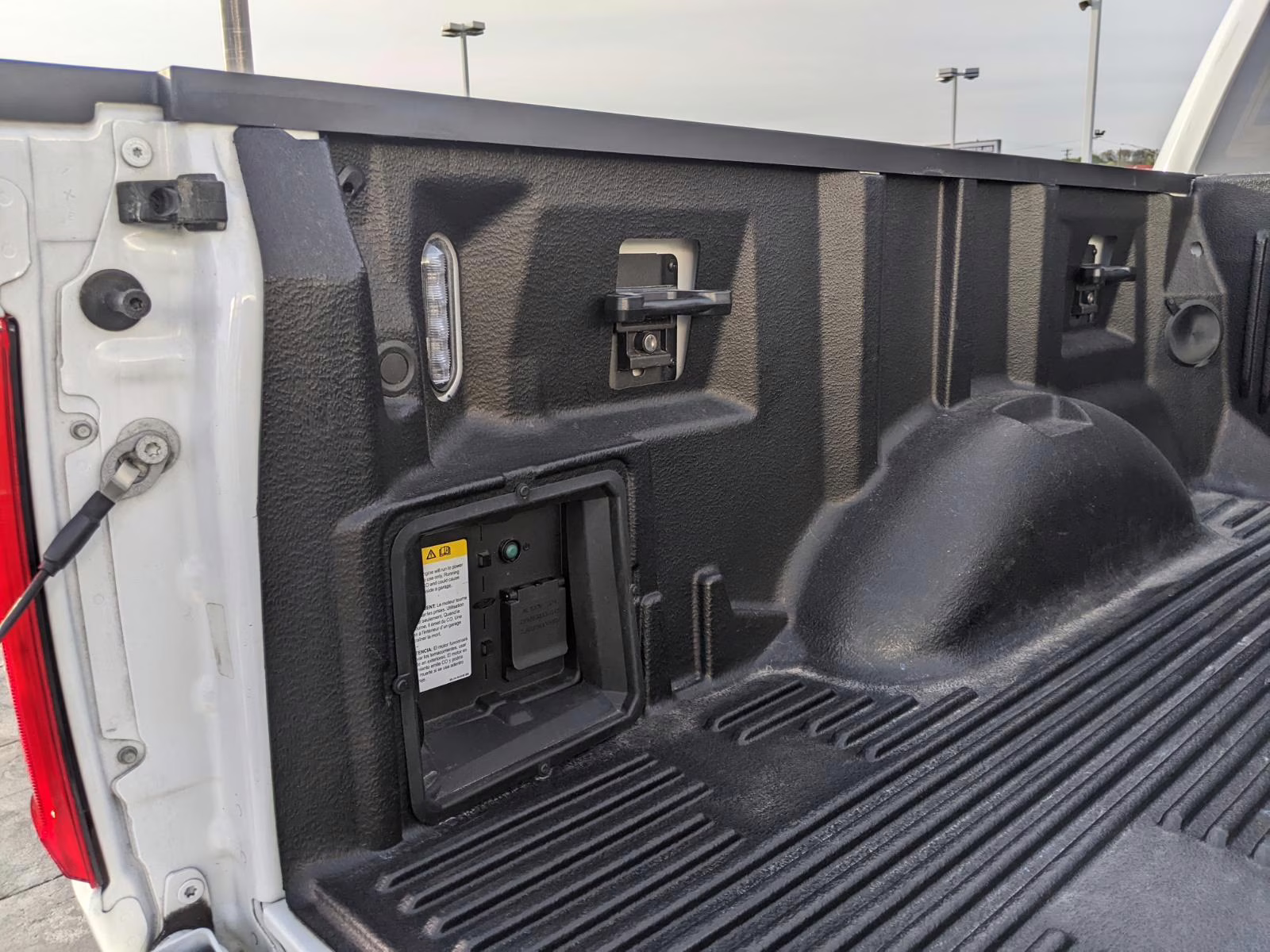 2023 Oxford White Ford F-150 XLT 4X4 Truck