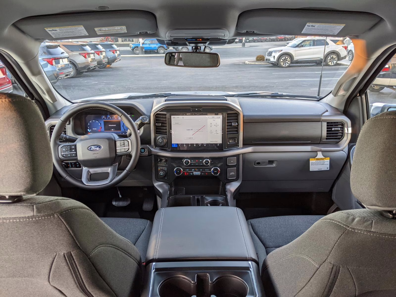 2026 Oxford White Ford F-150 XLT 4X4 Truck