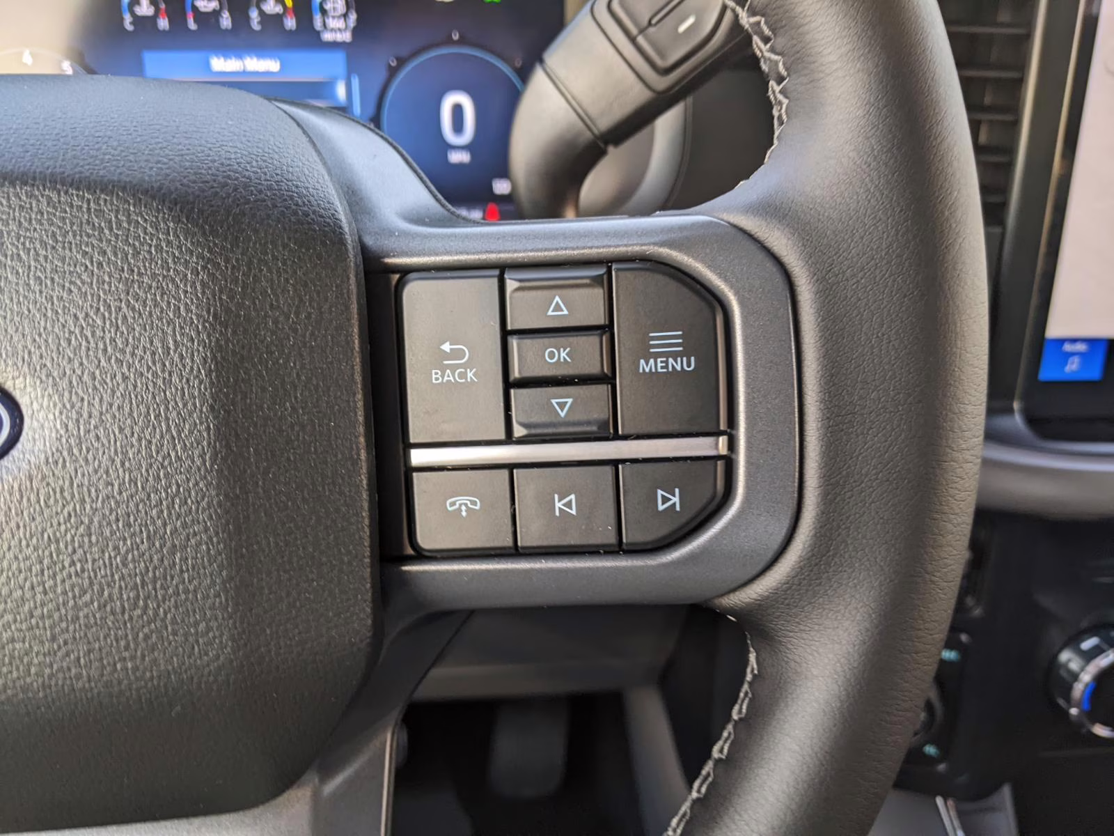 2026 Oxford White Ford F-150 XLT 4X4 Truck