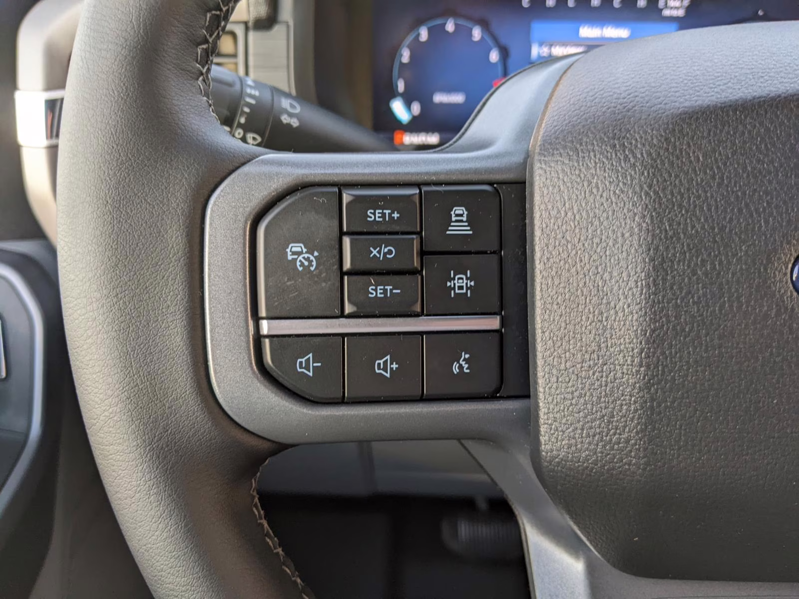 2026 Oxford White Ford F-150 XLT 4X4 Truck