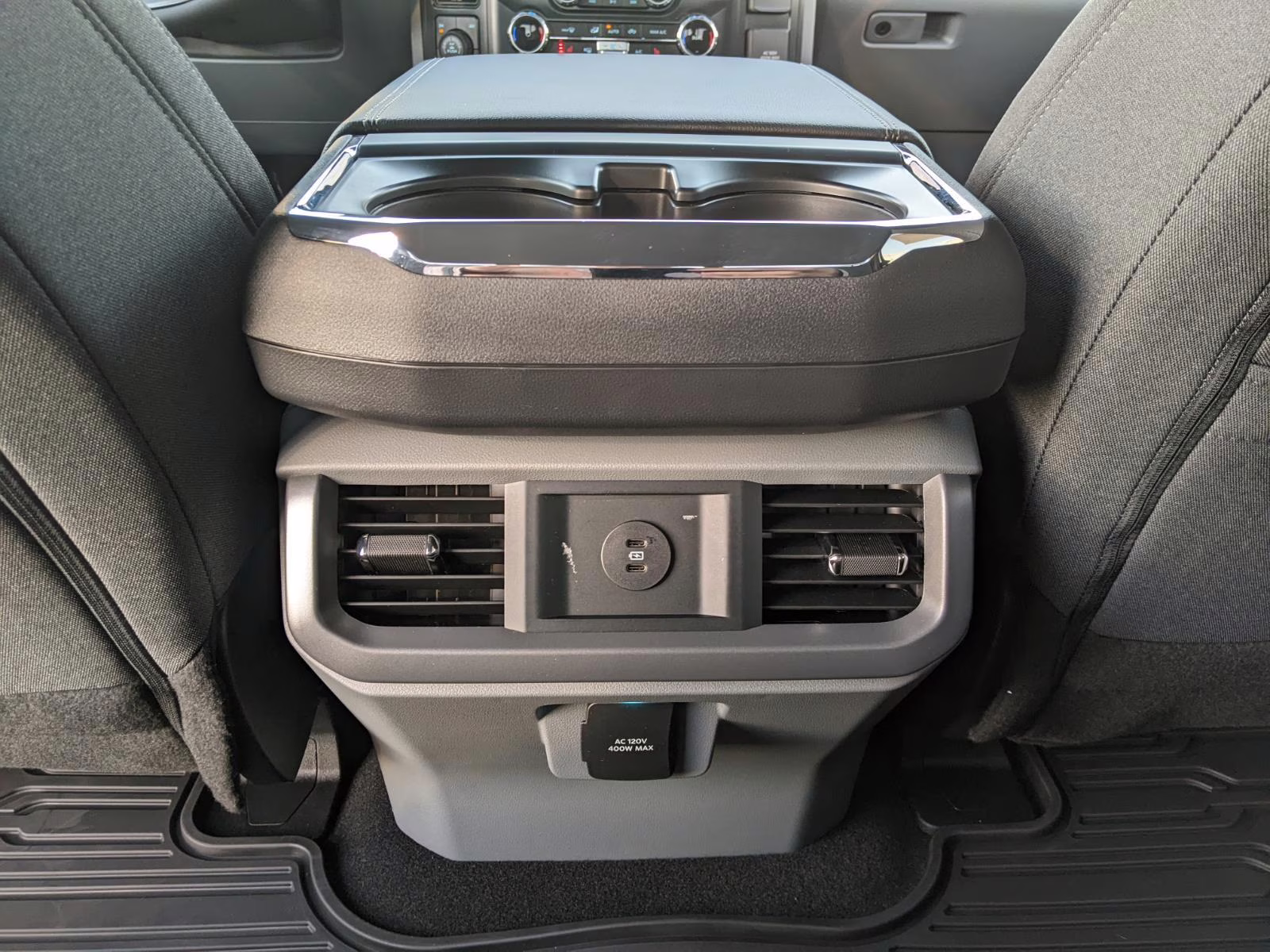 2026 Oxford White Ford F-150 XLT 4X4 Truck