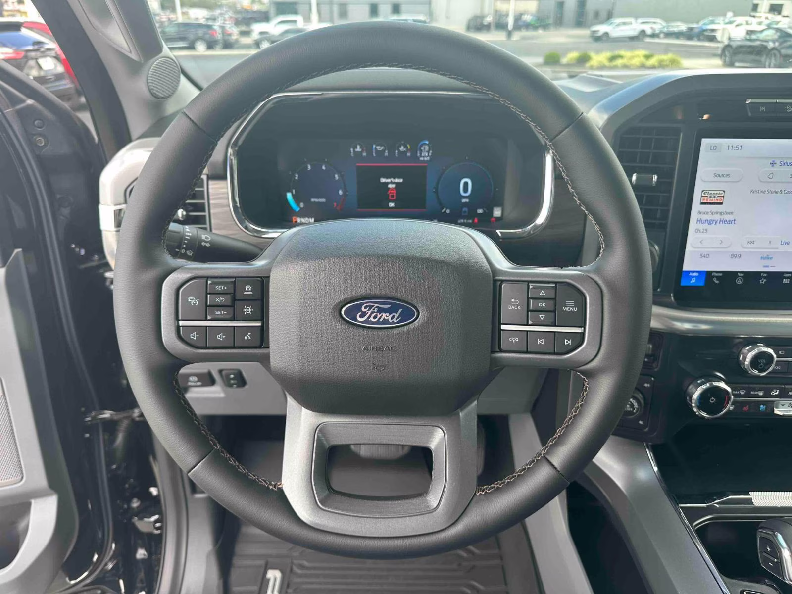 2025 AGATE BLACK METALLIC Ford F-150 LARIAT 4X4 Truck