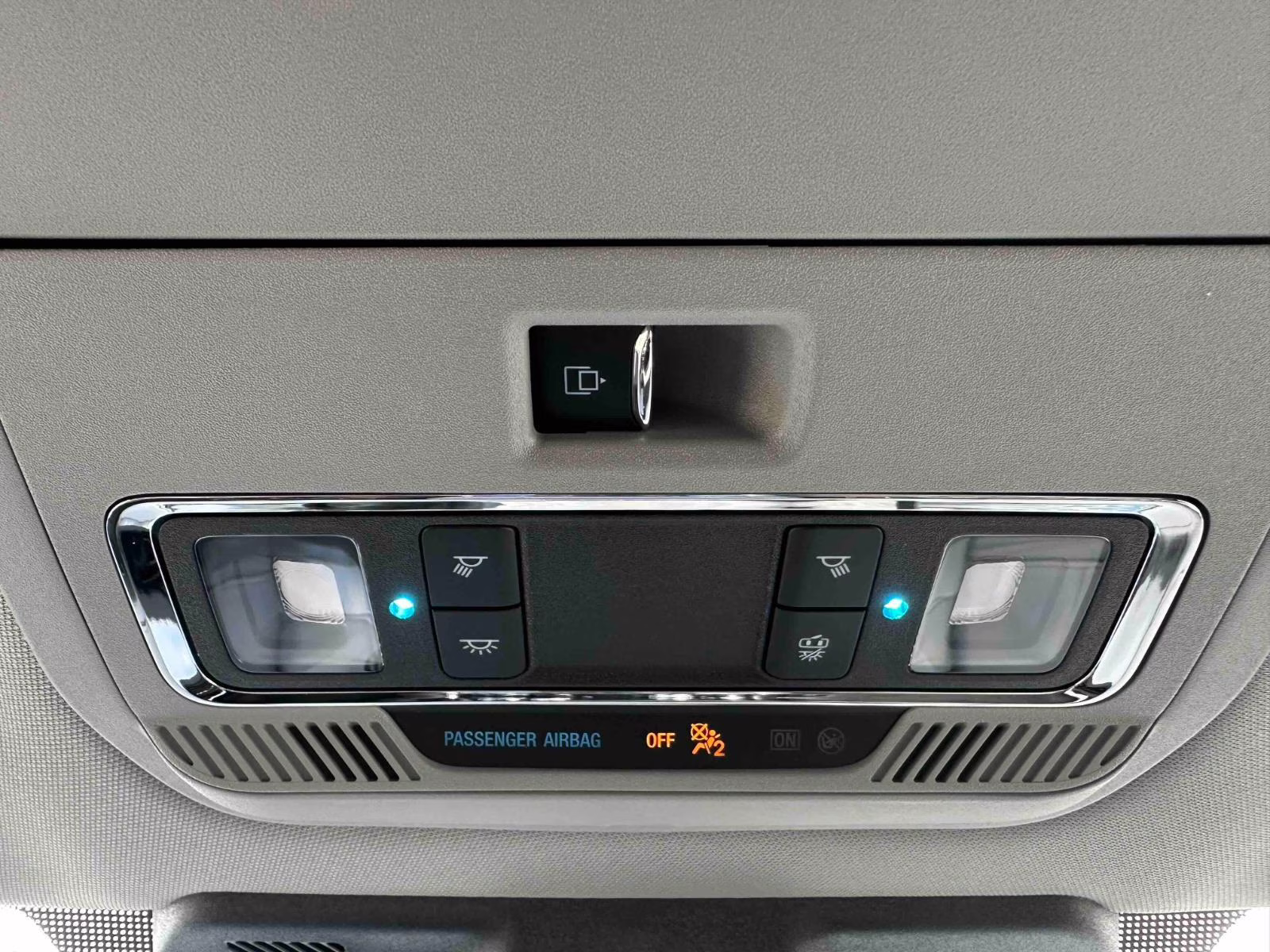 2025 AGATE BLACK METALLIC Ford F-150 LARIAT 4X4 Truck