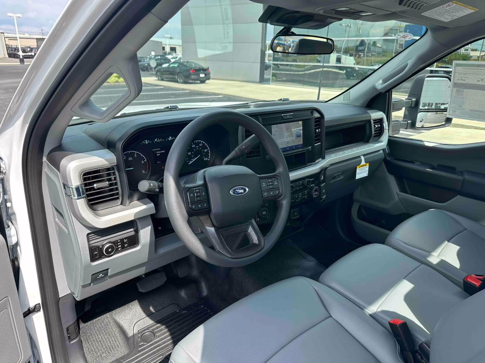 2026 Oxford White Ford Super Duty F-250 SRW XL 4X4 Truck