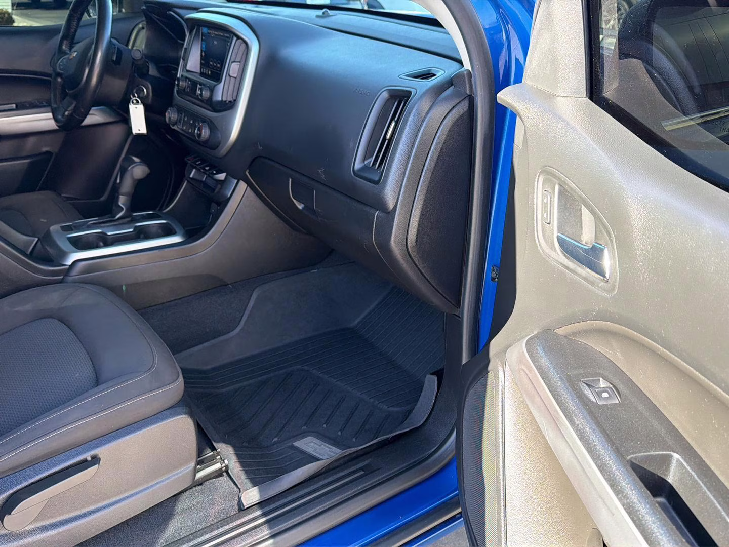 2020 Kinetic Blue Metallic Chevrolet Colorado 4WD LT 4X4 Truck