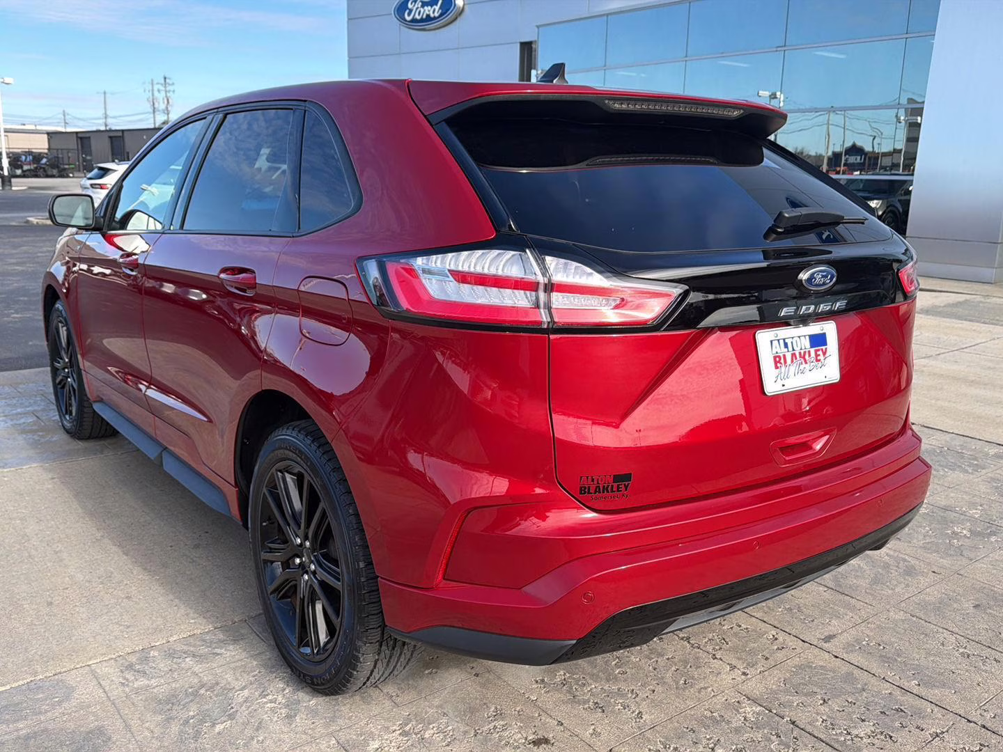 2024 Carbonized Gray Ford Edge ST-Line AWD SUV