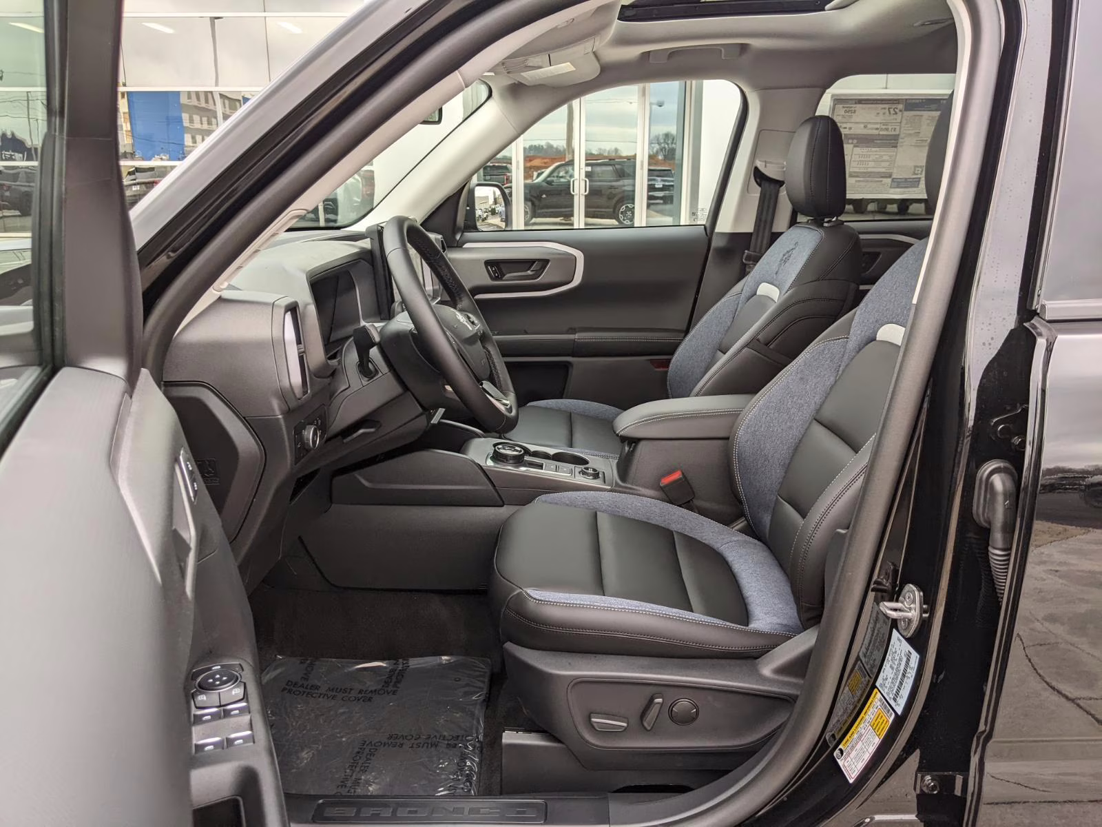 2025 Shadow Black Ford Bronco Sport Outer Banks 4X4 SUV