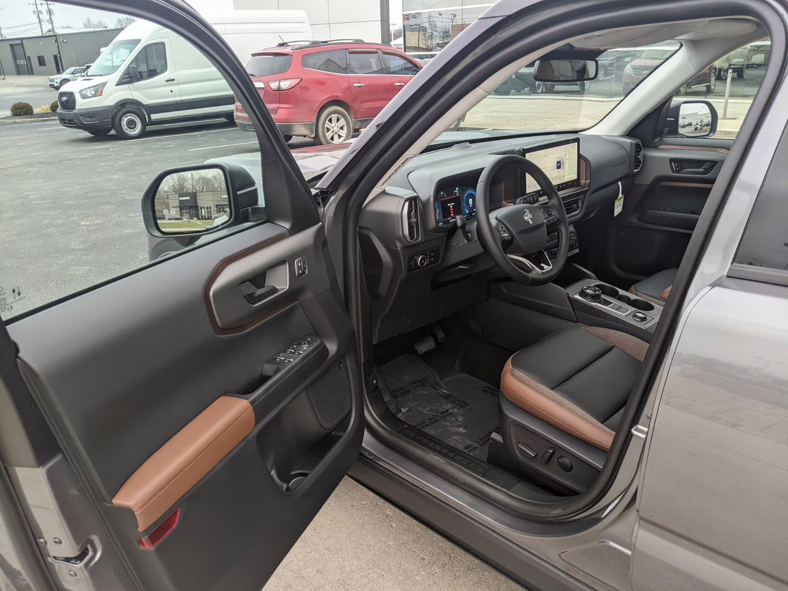 2025 Carbonized Gray Metallic Ford Bronco Sport Outer Banks 4X4 SUV