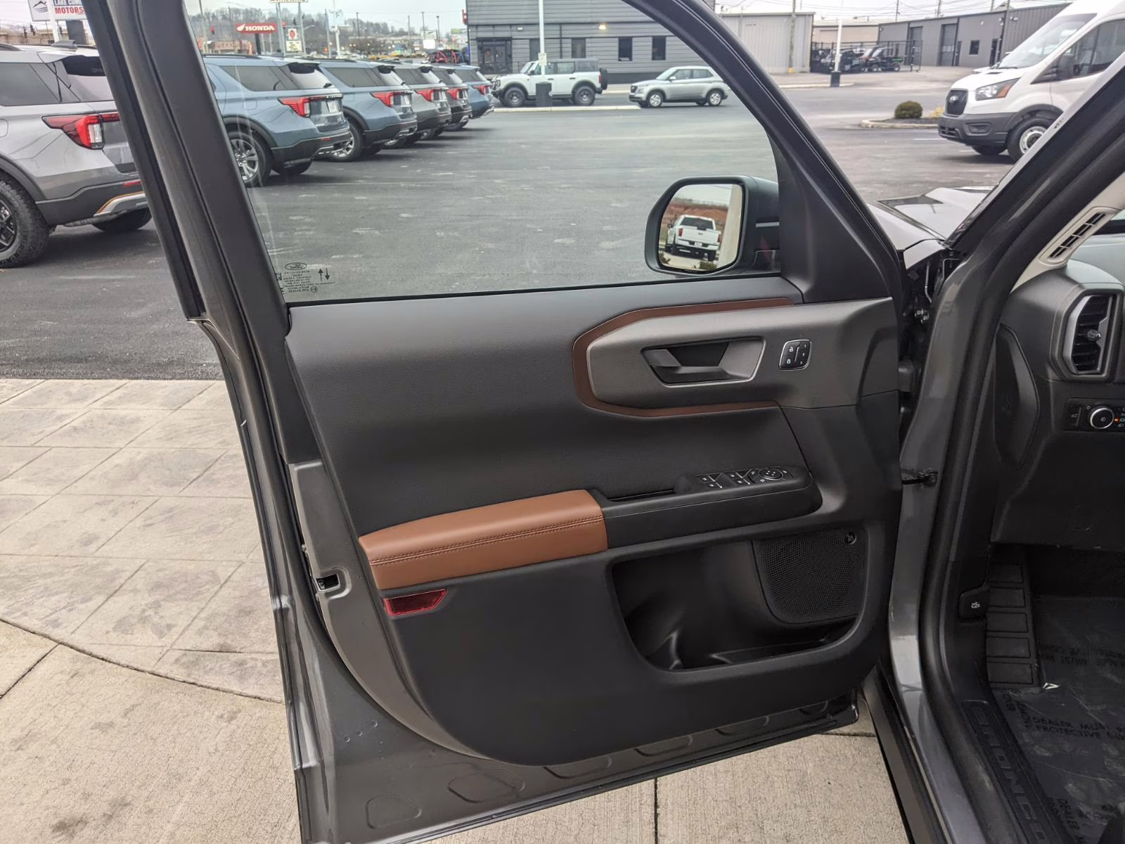 2025 Carbonized Gray Metallic Ford Bronco Sport Outer Banks 4X4 SUV