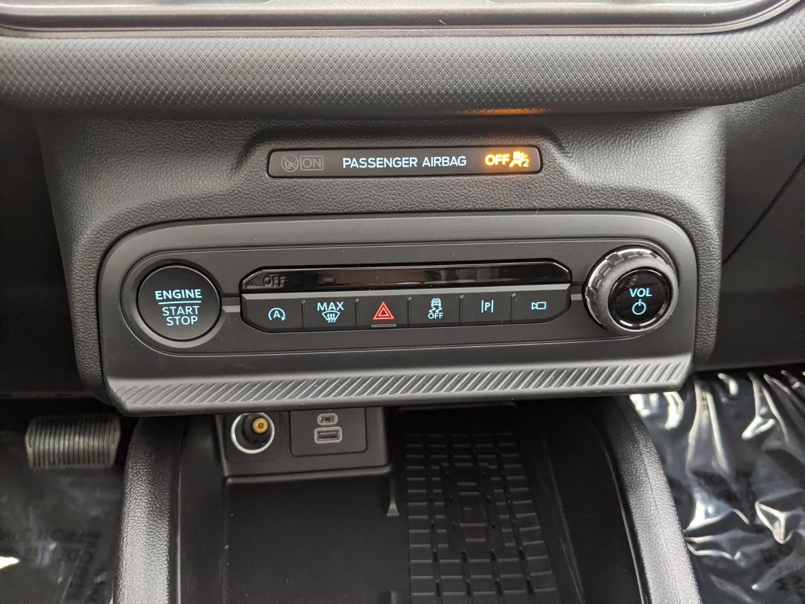 2025 Carbonized Gray Metallic Ford Bronco Sport Outer Banks 4X4 SUV