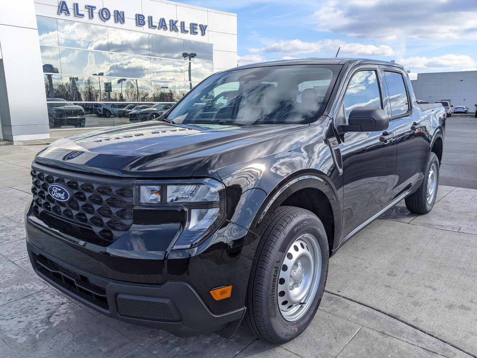 2026 Shadow Black Ford Maverick XL AWD Truck
