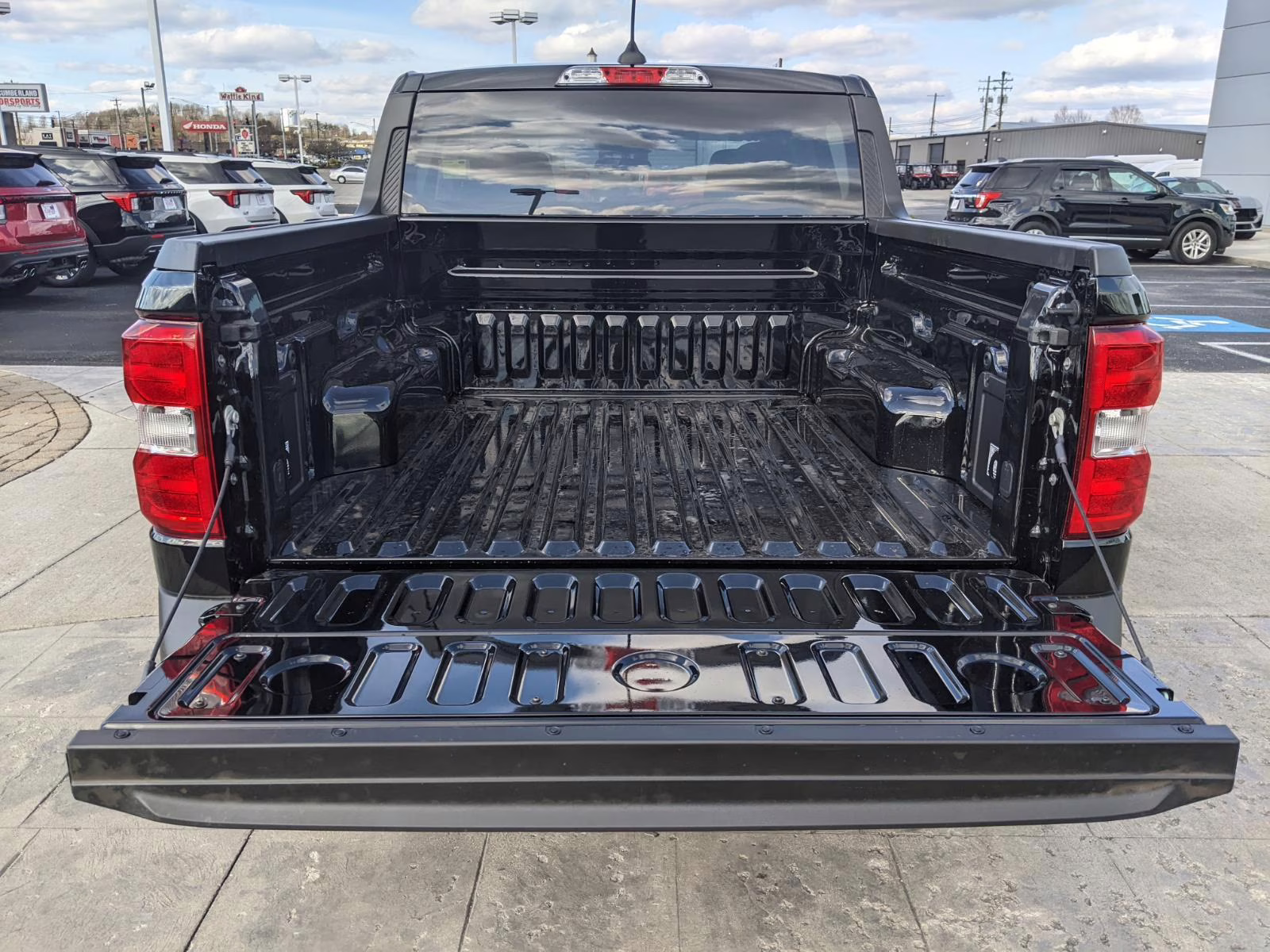 2026 Shadow Black Ford Maverick XL AWD Truck