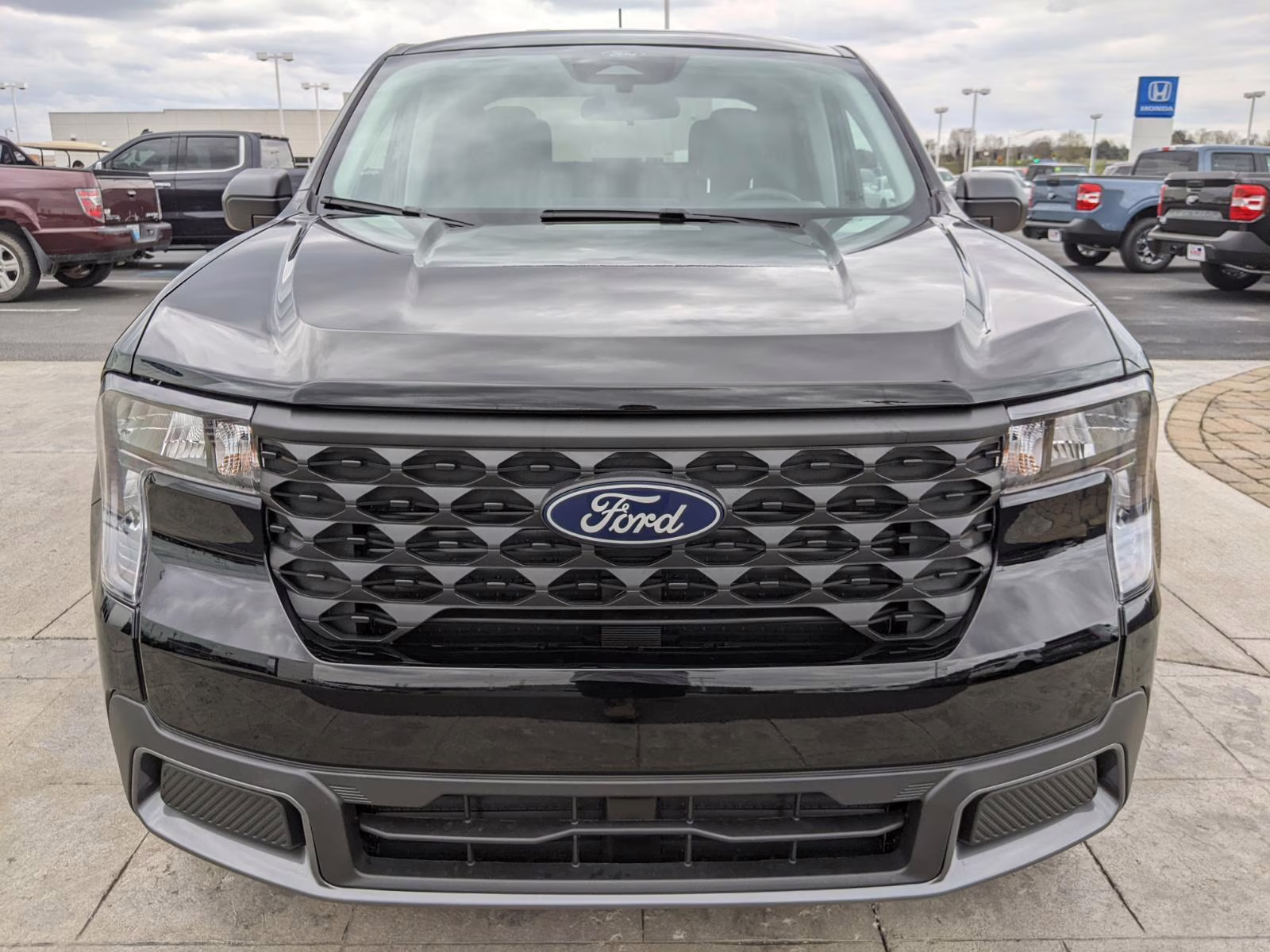 2026 Shadow Black Ford Maverick XLT AWD Truck