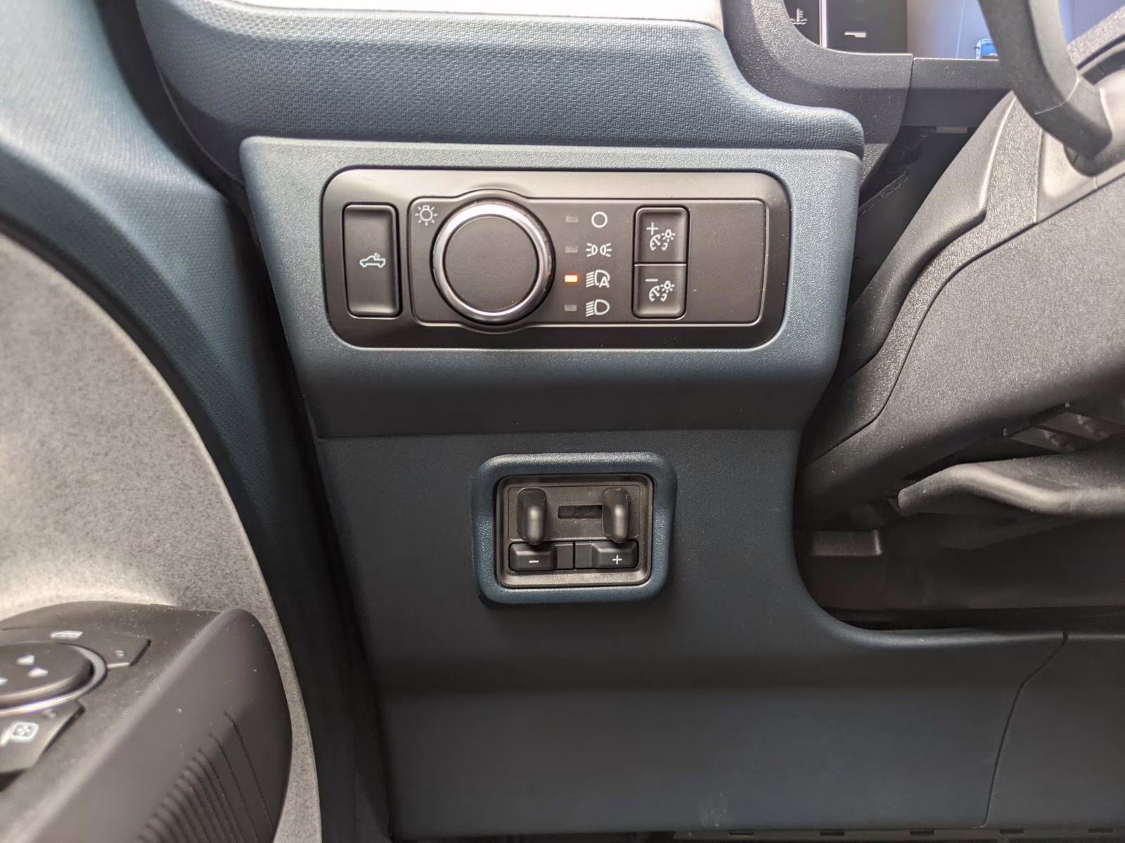 2026 Shadow Black Ford Maverick XLT AWD Truck