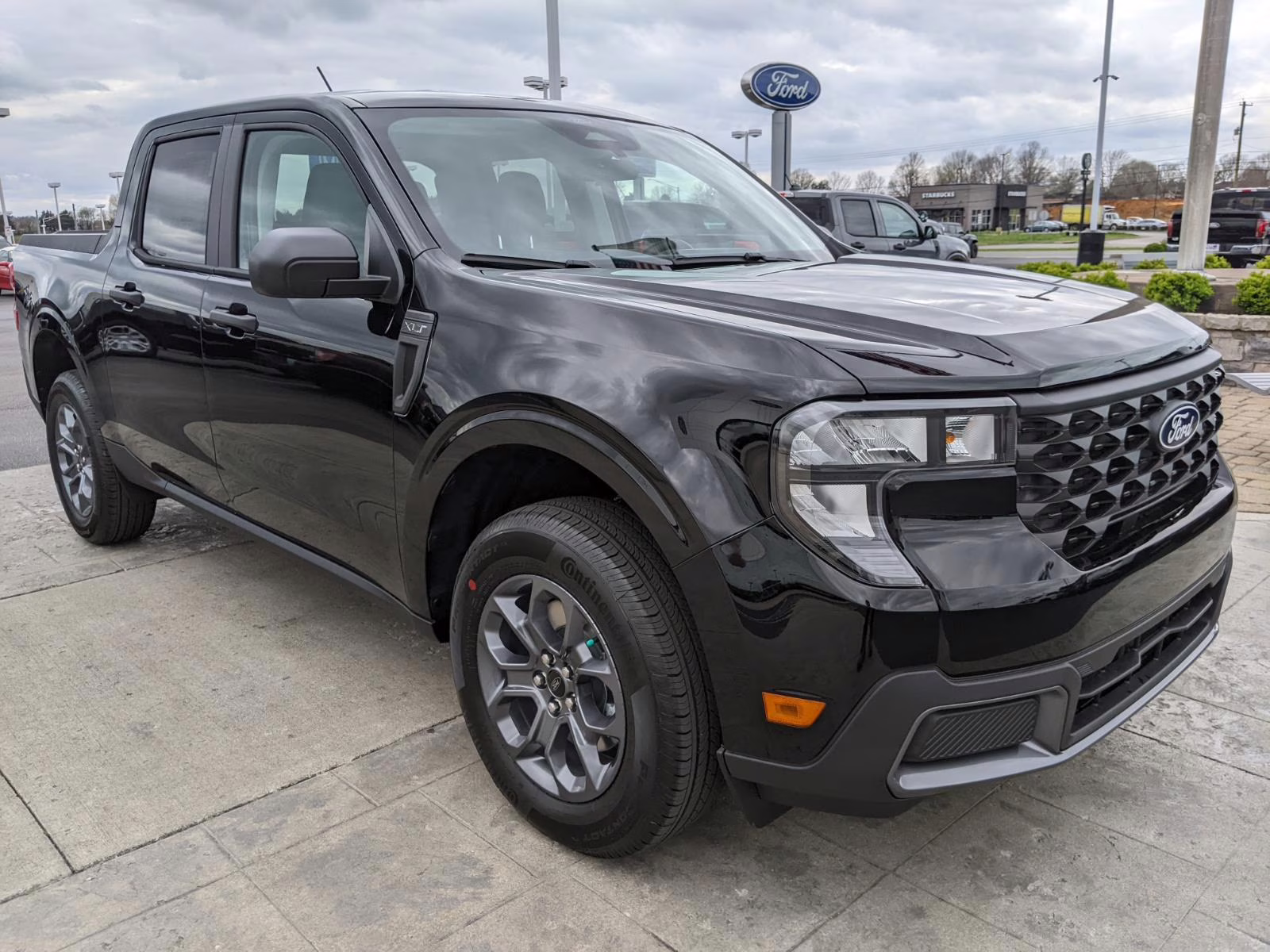 2026 Shadow Black Ford Maverick XLT AWD Truck