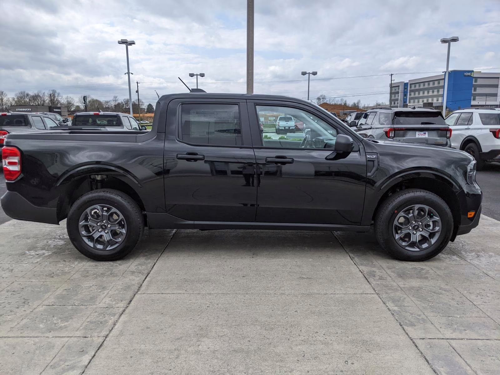 2026 Shadow Black Ford Maverick XLT AWD Truck