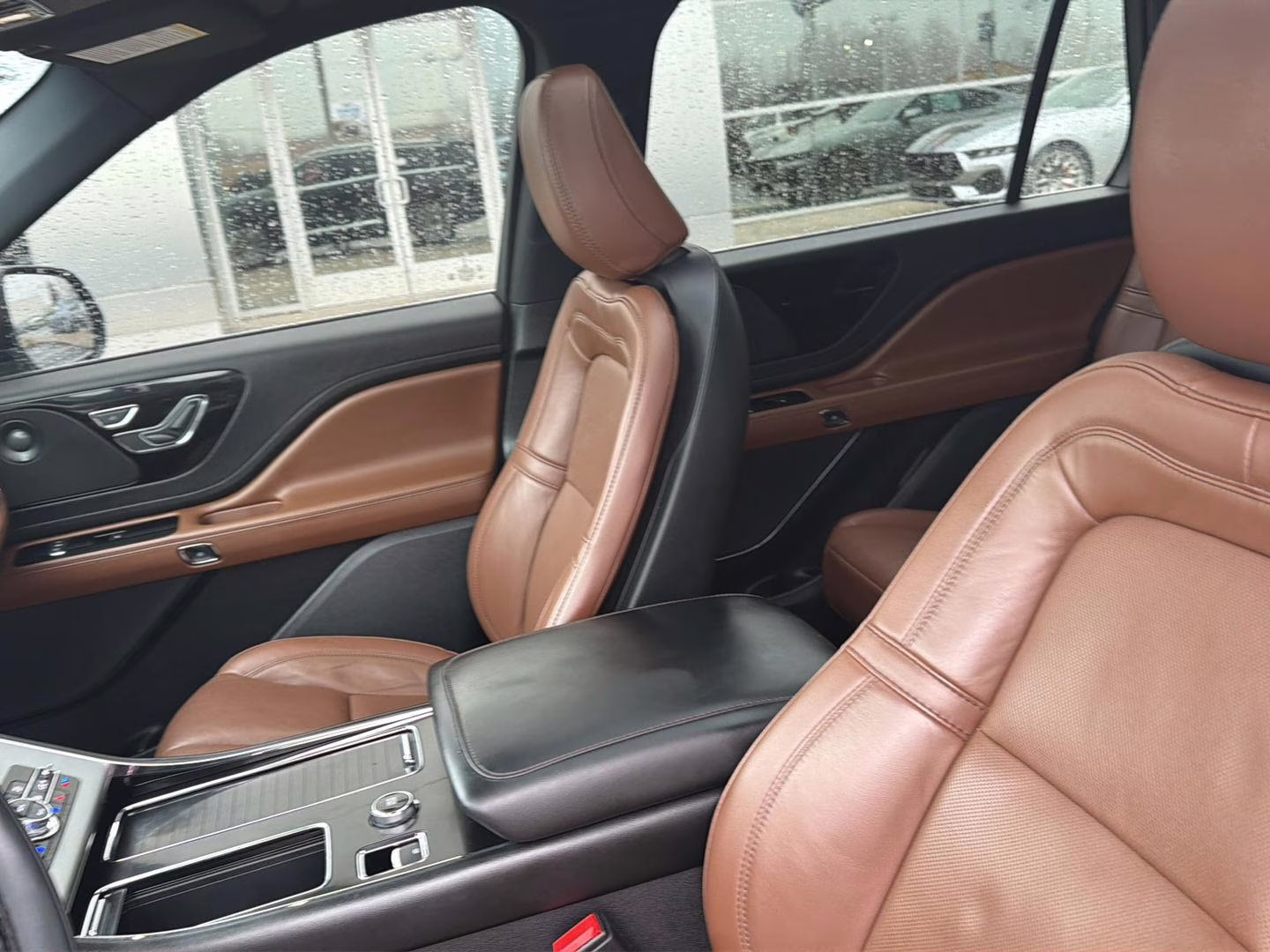 2023 Infinite Black Metallic Clearcoat Lincoln Aviator Reserve AWD SUV