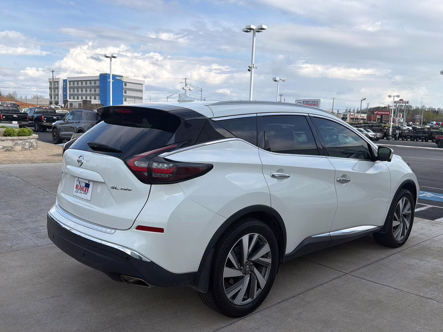 2020 Pearl White Tricoat Nissan Murano SL AWD SUV