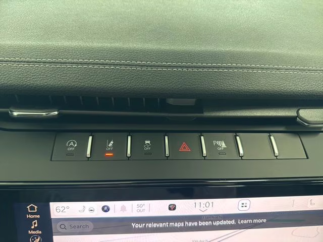 2026 Silver Zynith Jeep Grand Cherokee Limited 4X4 SUV