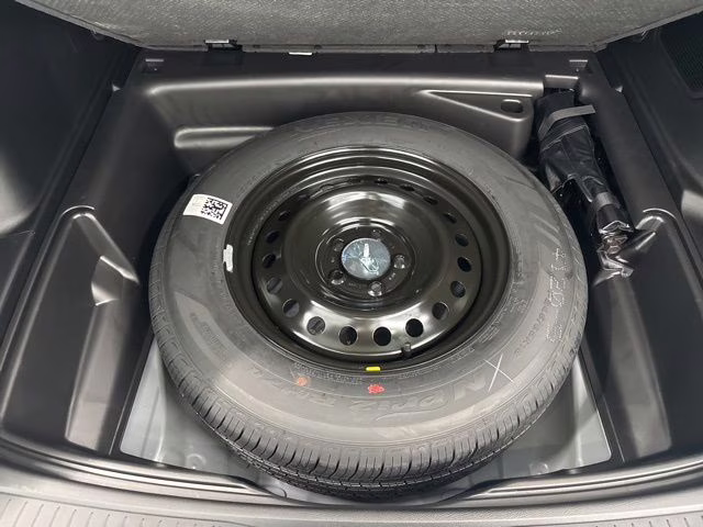 2026 Silver Zynith Jeep Grand Cherokee Limited 4X4 SUV