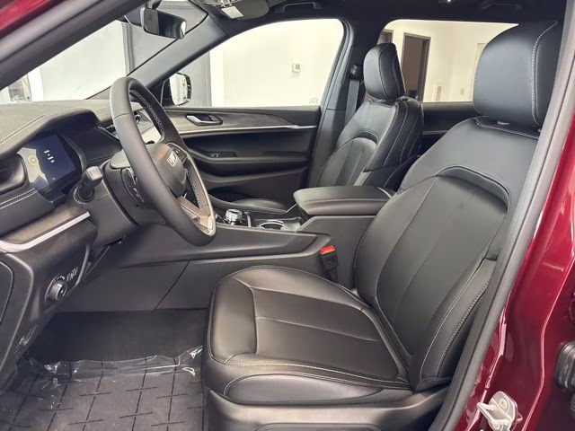 2026 Velvet Red Pearlcoat Jeep Grand Cherokee L Limited 4X4 SUV