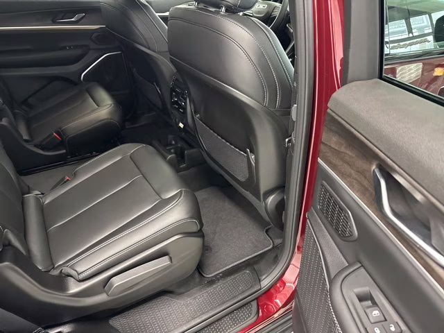 2026 Velvet Red Pearlcoat Jeep Grand Cherokee L Limited 4X4 SUV