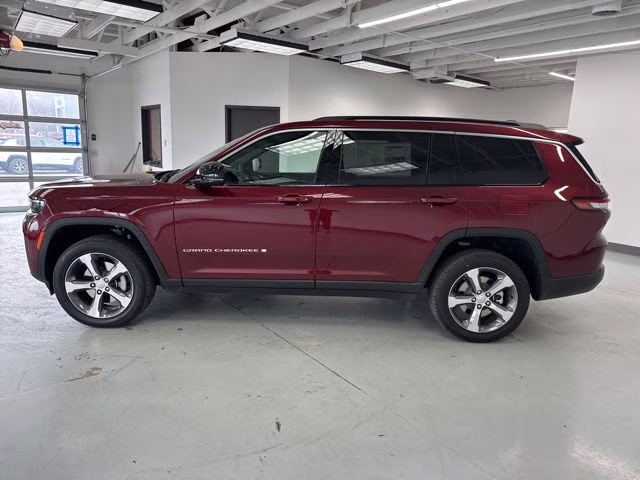 2026 Velvet Red Pearlcoat Jeep Grand Cherokee L Limited 4X4 SUV