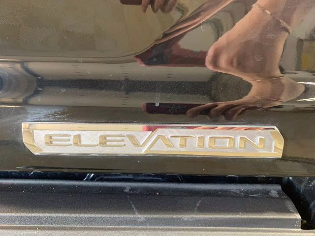 2025 Onyx Black GMC Canyon Elevation 4X4 Truck