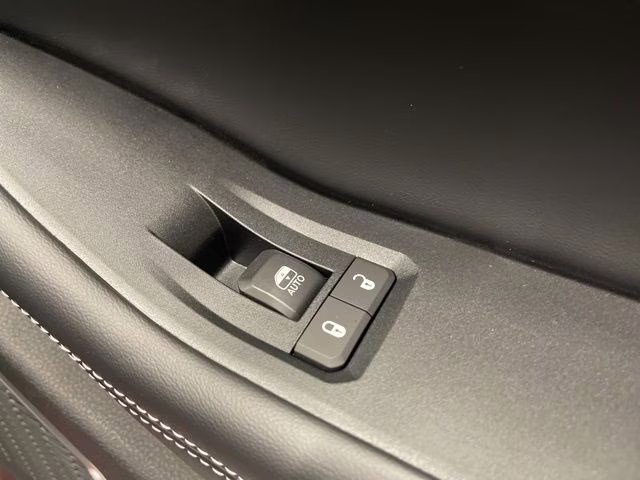 2026 Silver Zynith Jeep Grand Cherokee Limited 4X4 SUV