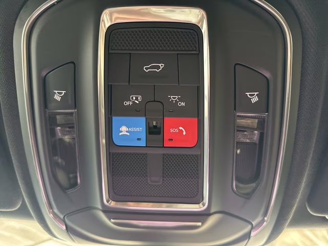 2026 Silver Zynith Jeep Grand Cherokee Limited 4X4 SUV