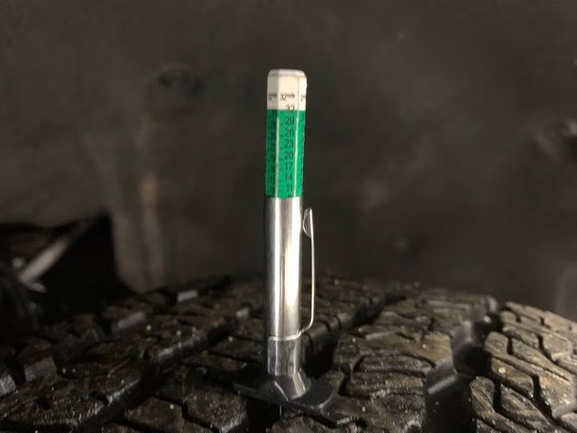 2025 Onyx Black GMC Canyon Elevation 4X4 Truck