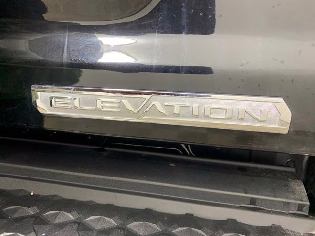 2025 Onyx Black GMC Canyon Elevation 4X4 Truck