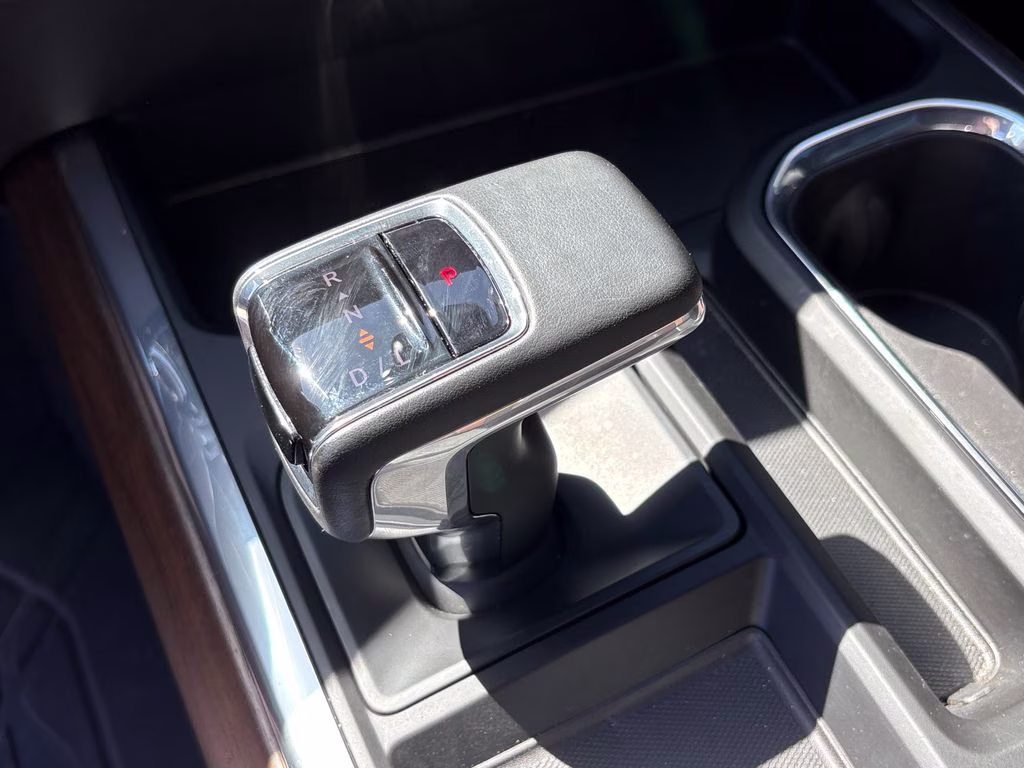 2023 Iridescent Pearl Tricoat Chevrolet Silverado 1500 High Country 4X4 Truck