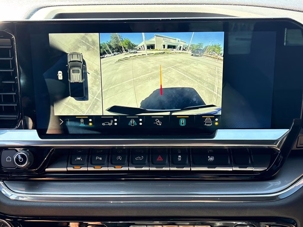 2023 Iridescent Pearl Tricoat Chevrolet Silverado 1500 High Country 4X4 Truck