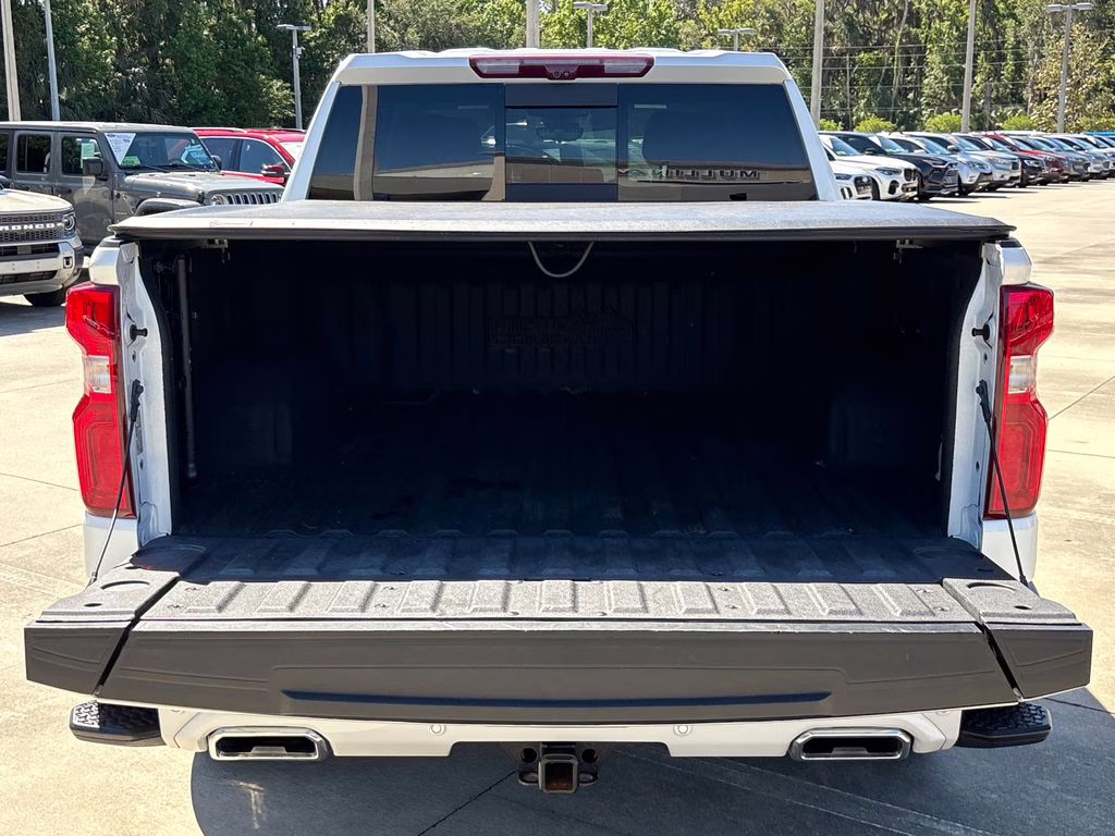 2023 Iridescent Pearl Tricoat Chevrolet Silverado 1500 High Country 4X4 Truck