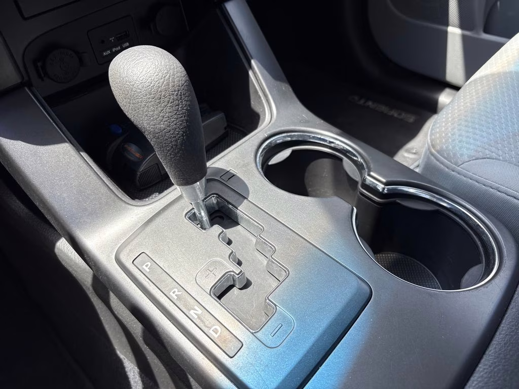 2013 Bright Silver Kia Sorento LX FWD SUV