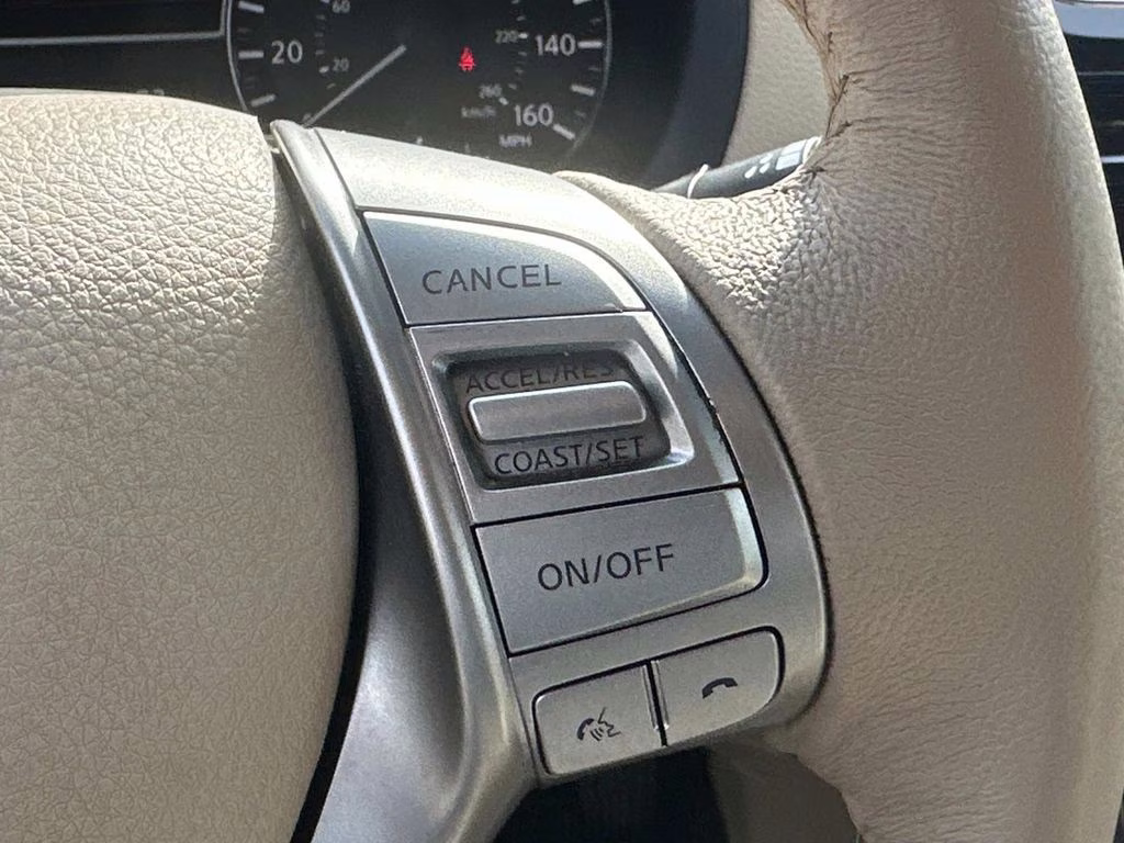 2015 Saharan Stone Nissan Altima 2.5 SV FWD Sedan