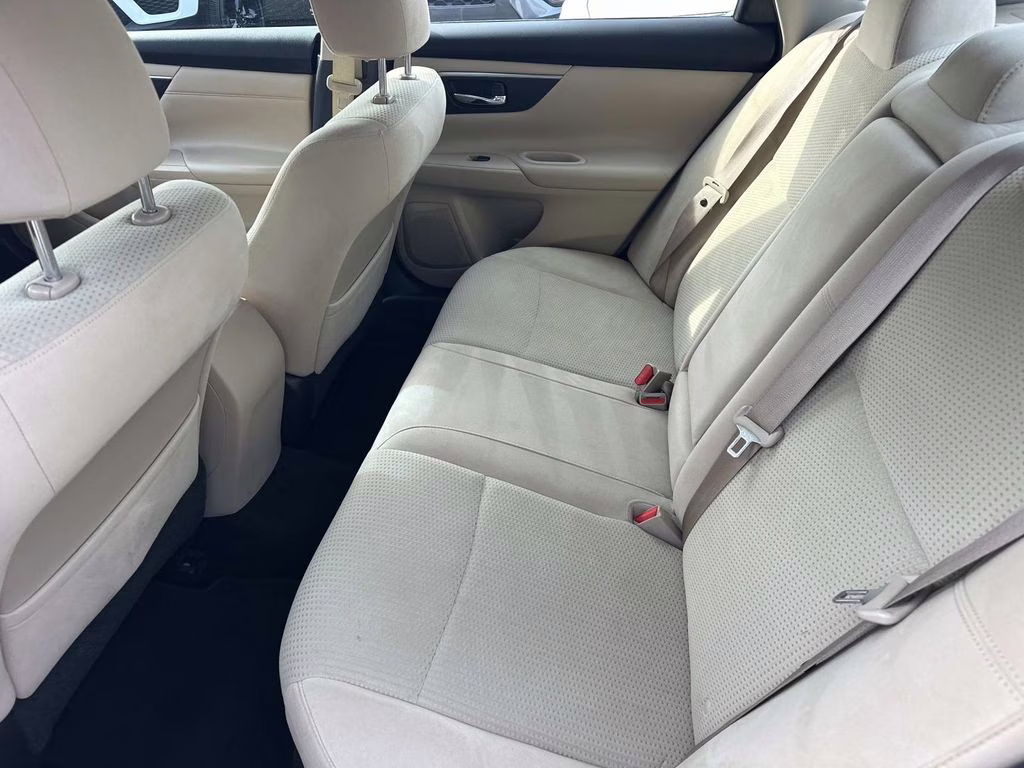 2015 Saharan Stone Nissan Altima 2.5 SV FWD Sedan