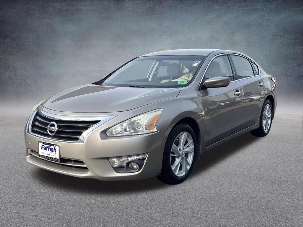 2015 Saharan Stone Nissan Altima 2.5 SV FWD Sedan
